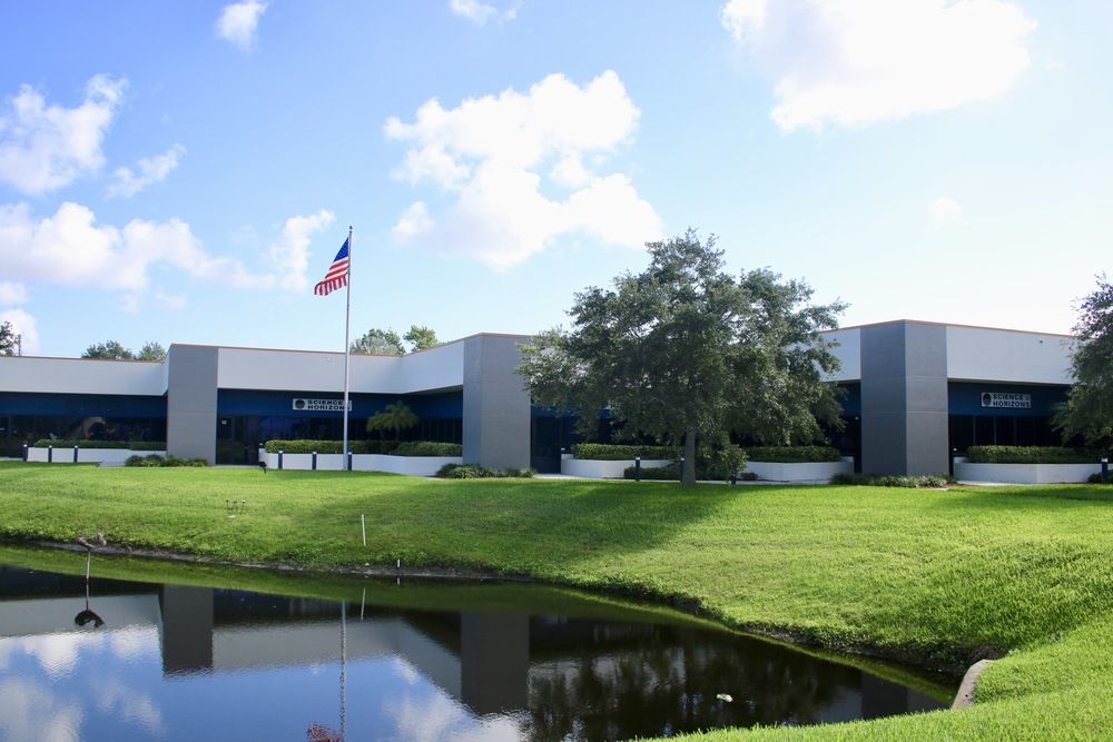 Gateway Business Center Office/Flex: 1333 - 1335 Gateway Dr., Melbourne, FL 32901